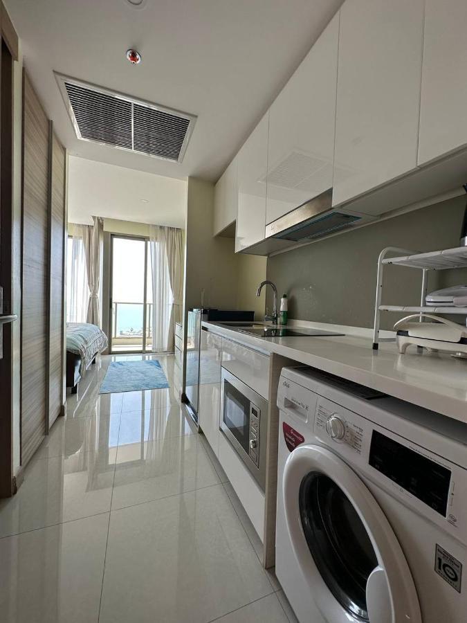 Апартаменты The Riviera Jomtien Studio Sea View High Floor Экстерьер фото