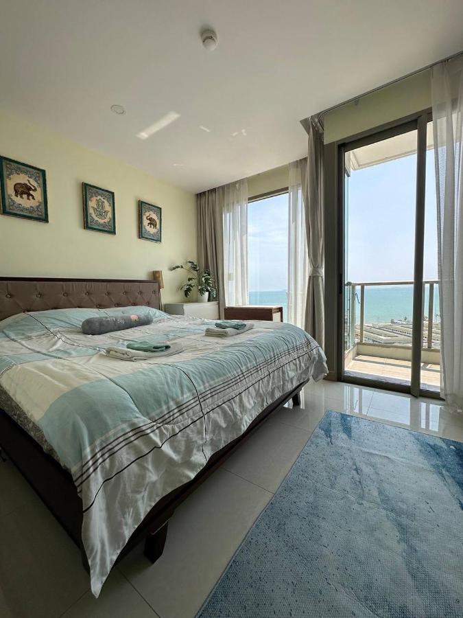 Апартаменты The Riviera Jomtien Studio Sea View High Floor Экстерьер фото